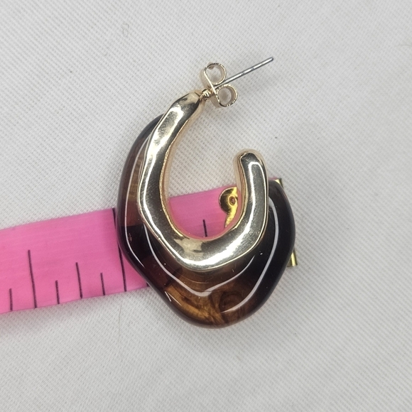 A New Day Gold And Warm Amber Huggie Earrings Vintage 80s Style Bold Chunky NWT - Picture 7 of 10